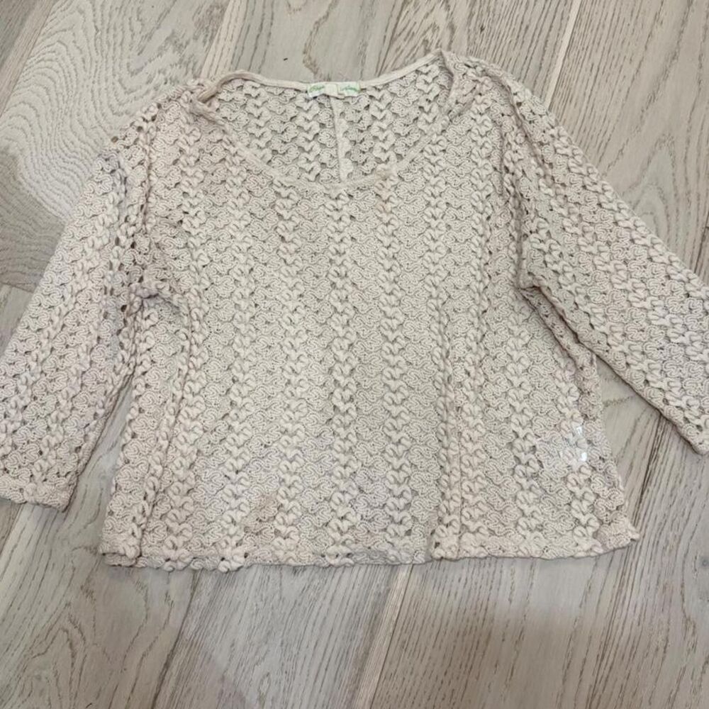 Unbranded Women's Cream and White Blouse